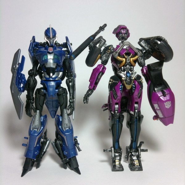 Transformers Prime Arcee Starscream  (5 of 10)